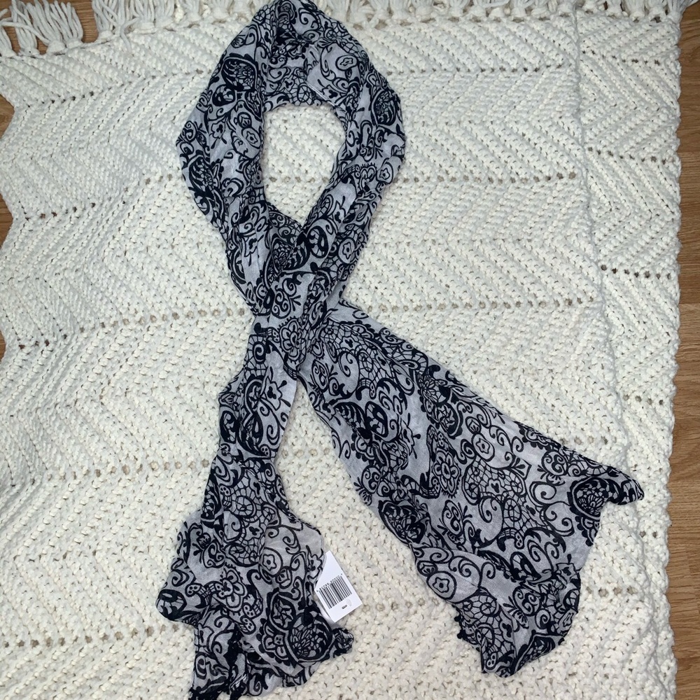 Mickey print Disney scarf